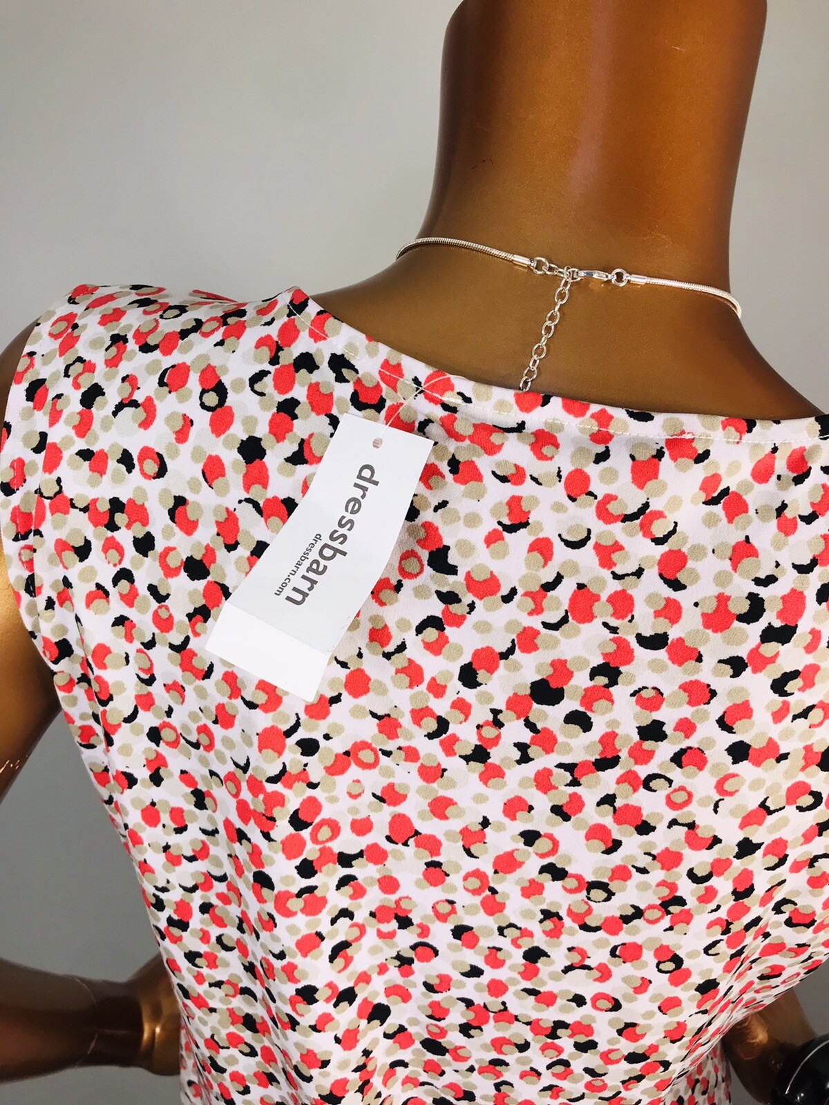 Jones Studio M Top Stretch NWT $39 Polka Dots Sleveeless Blouse Soft Low Cut