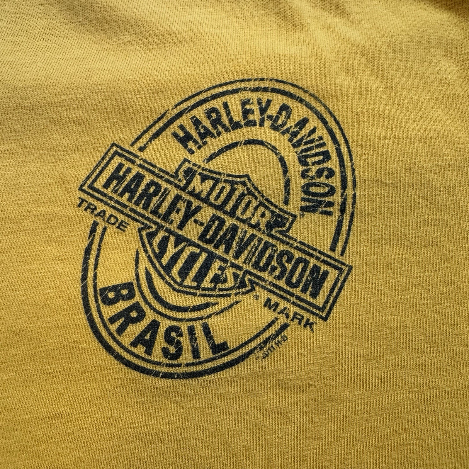 Vintage Harley Davidson T-Shirt Men’s XL Basil Yellow 2011