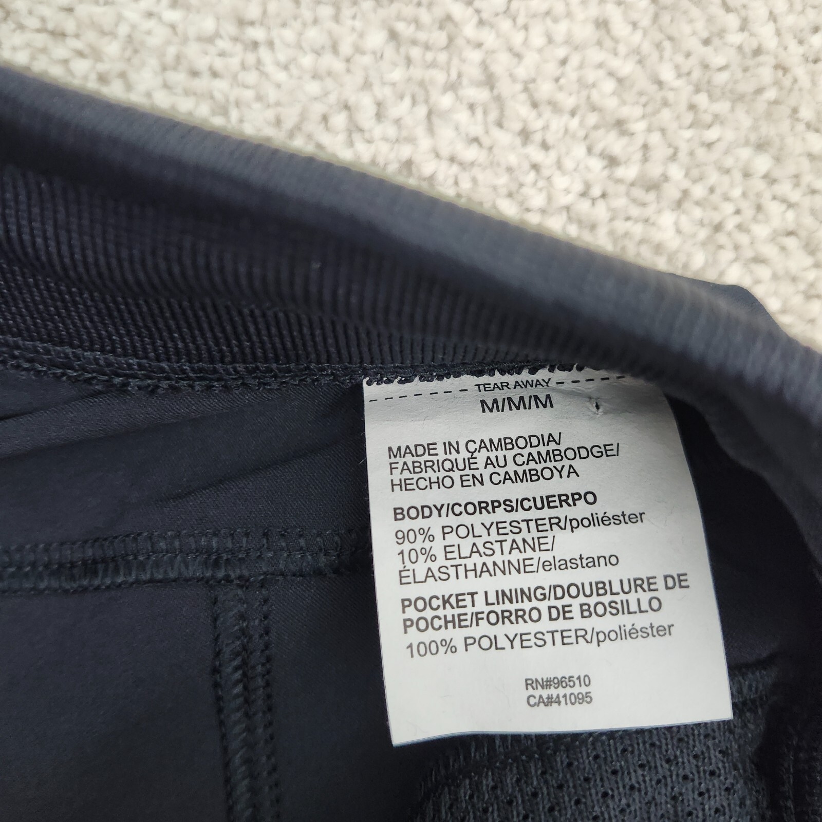 Under Armour Men Medium 9″ UA Sportstyle Elite Cargo Shorts Black 1373866