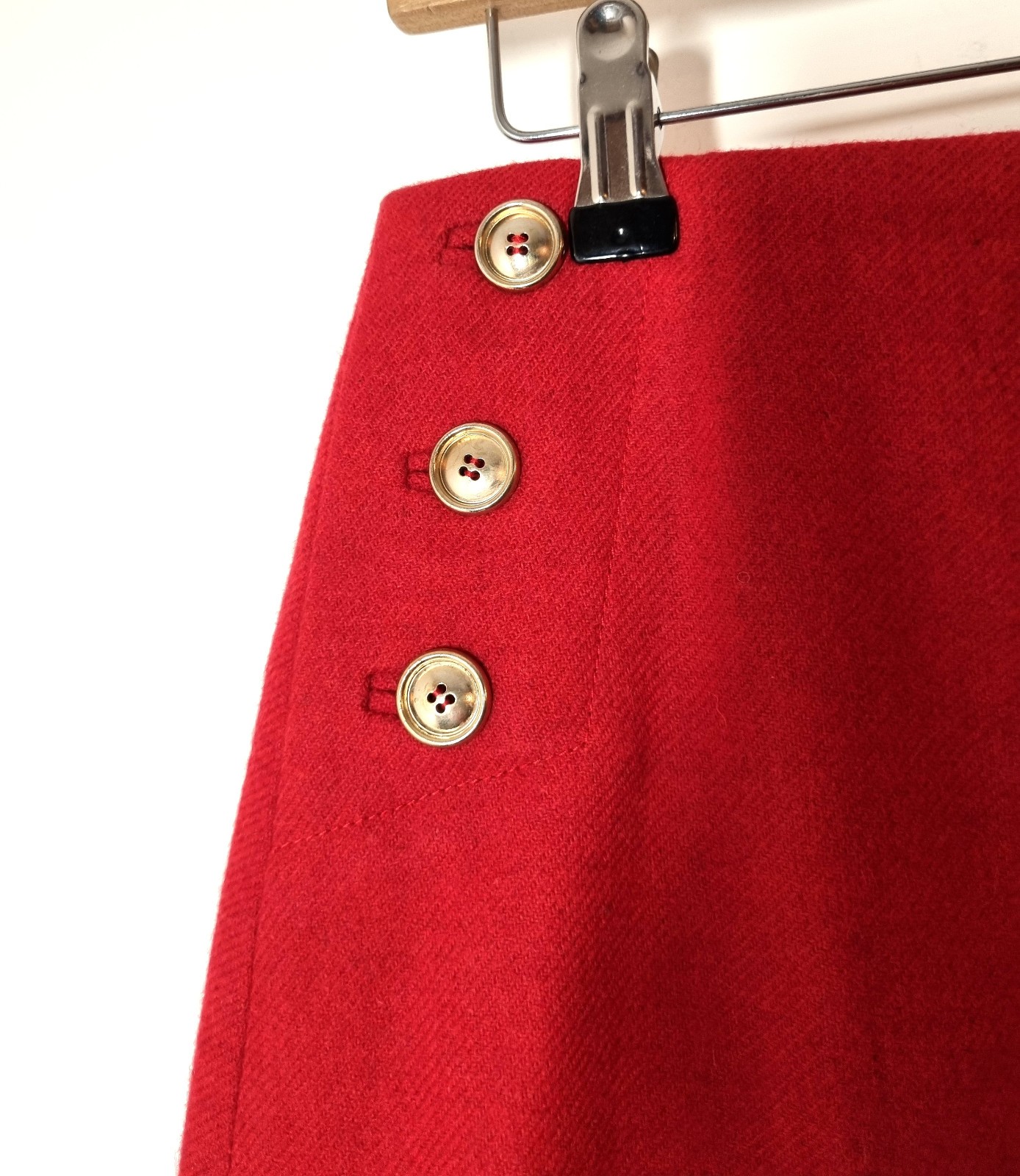 Hobbs Mini Skirt Size 10 Waist 28 in Red Gold Buttons Military