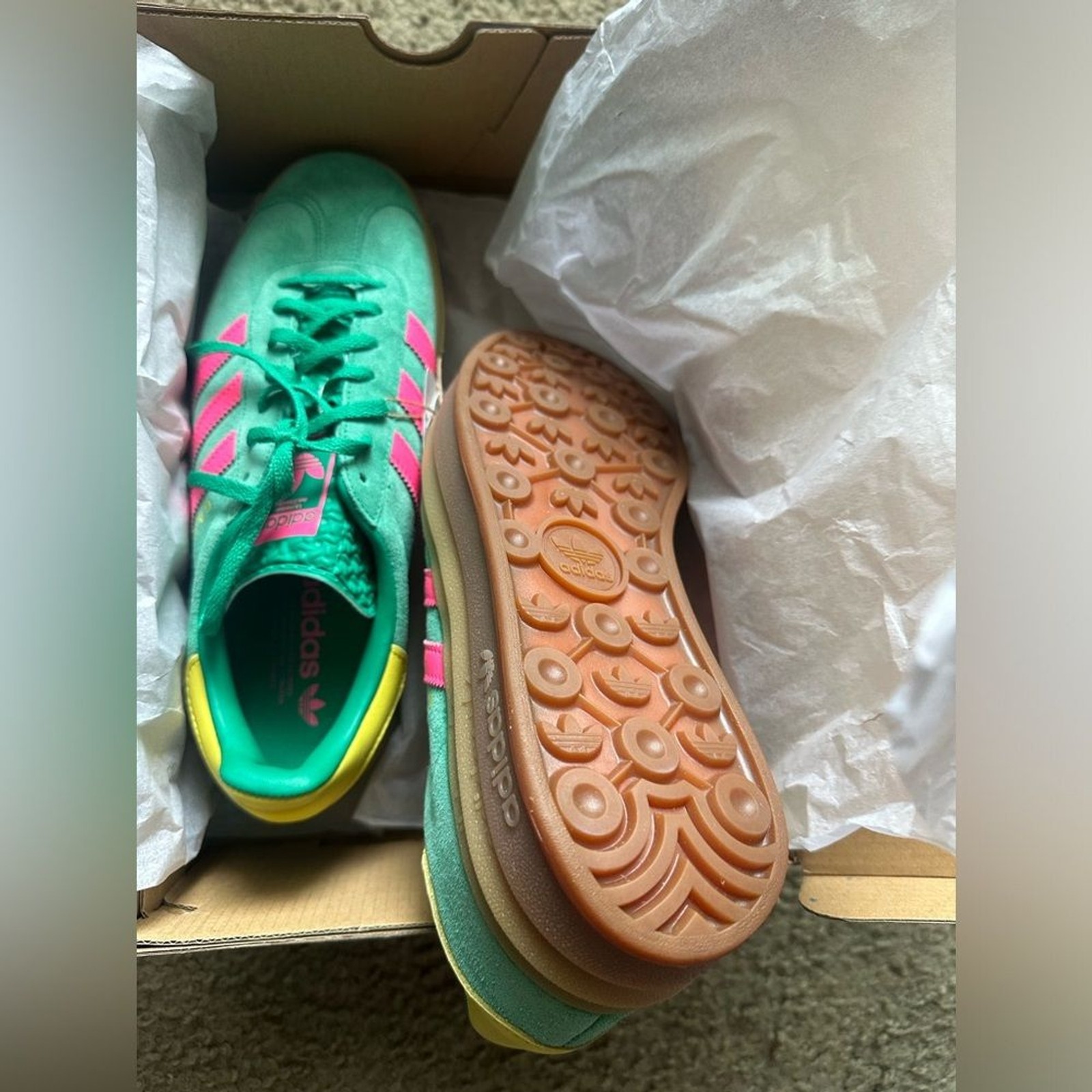 NWT Adidas Gazelle Bold in Court Green & Lucid Pink with a platform sole Size 10