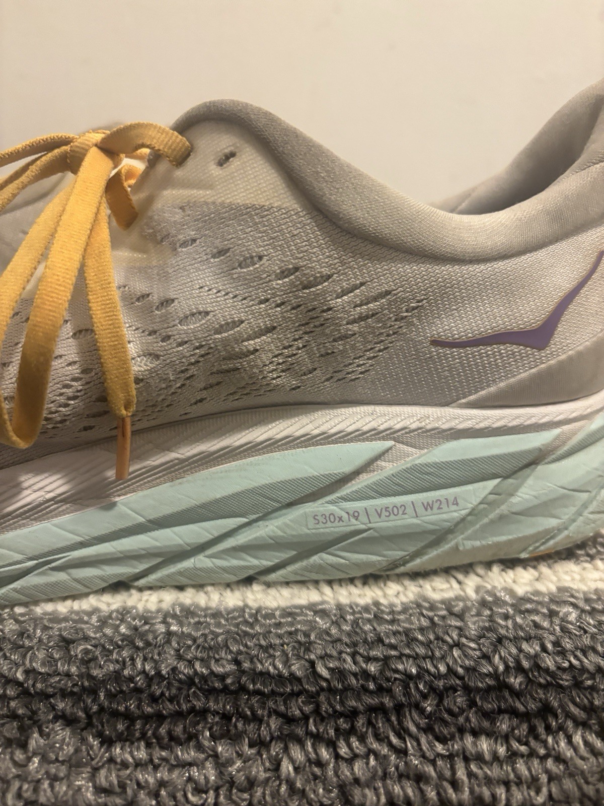 Size 11B – Hoka One One HOKA Clifton 8 Blanc De Blanc W 1119394 BDBW FE1221J