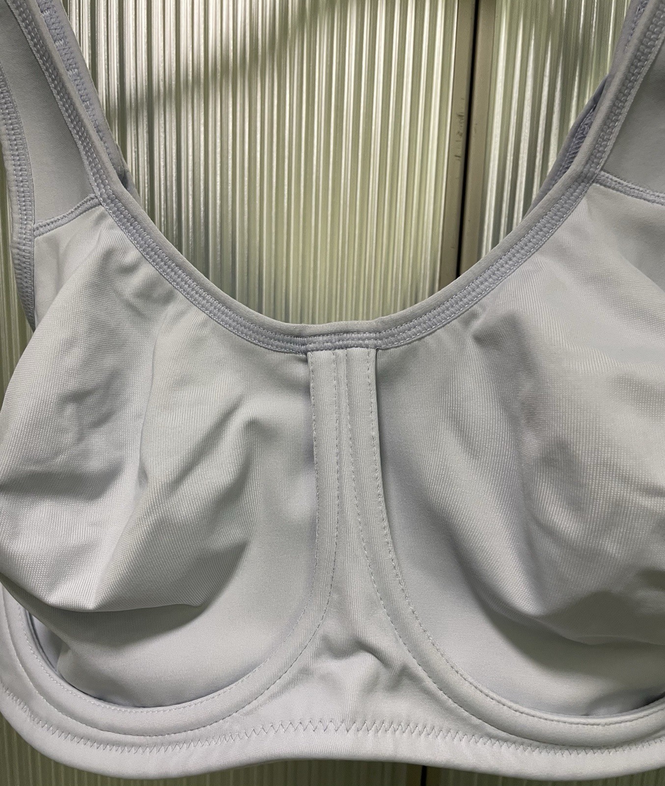 Wacoal 855170 Simone Underwire Sports Bra Women Sz 40D Pale Blue