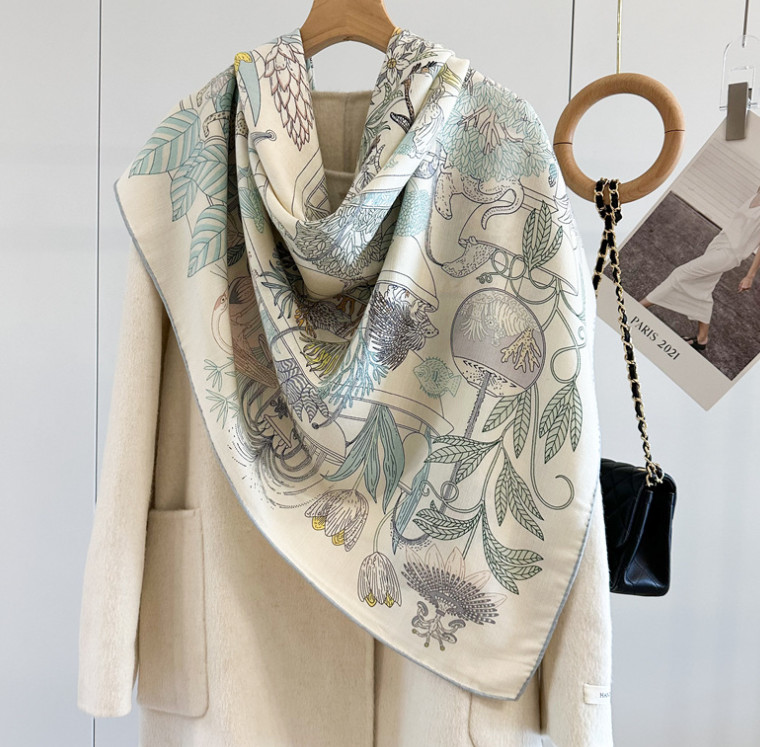 70% Cashmere 30% Silk Wrap Scarf garden Print Double Face Print Shawl 135X135cm