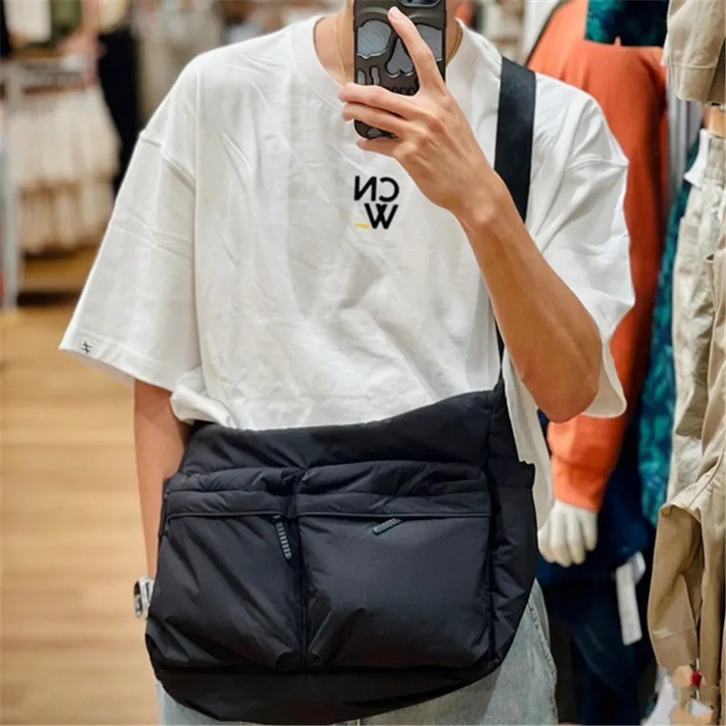 UNIQLO Casual Multi-pocket Messenger Bag Men Women Shoulder Bag Travel Sport Bag
