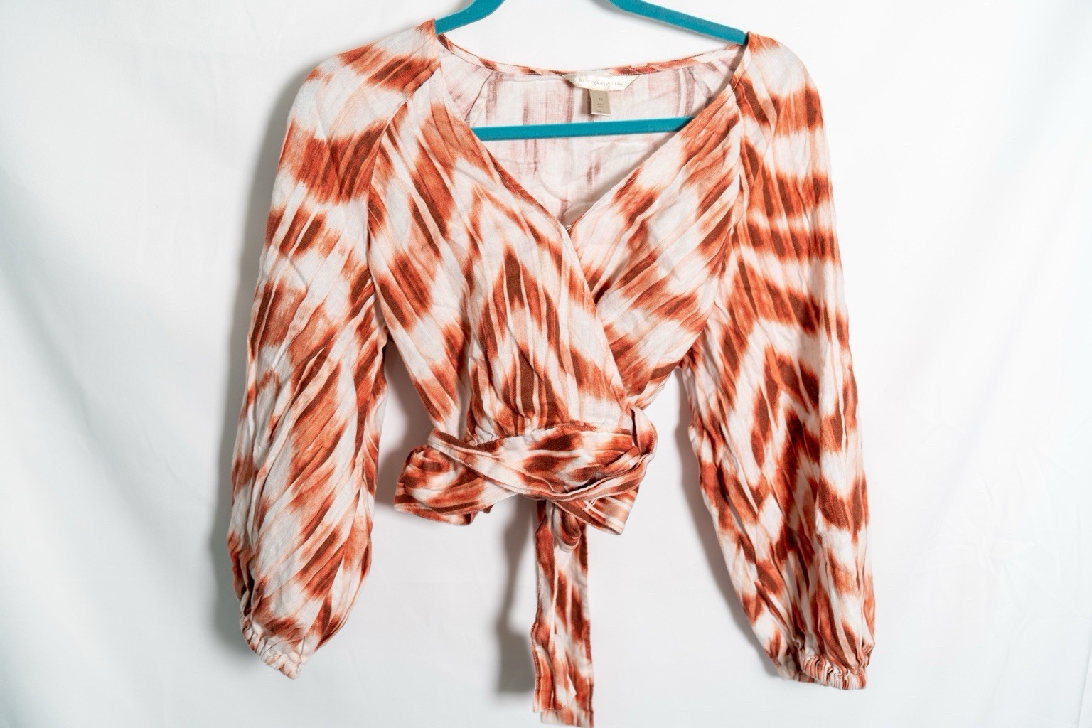 Banana Republic Women’s M White Orange Abstract Wrap Tie V-Neck 3/4 Puff Blouse