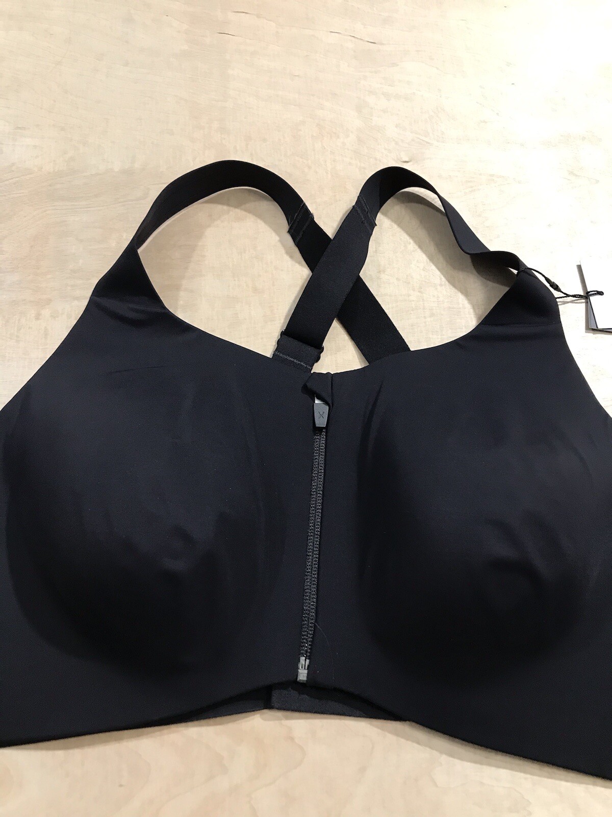 Knix Women’s High Support Zip Front Catalyst Sports Bra Size: 8+ Black NWT