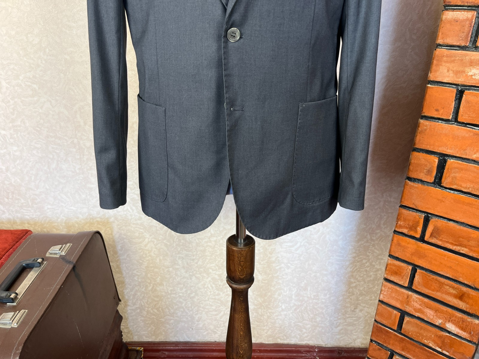 NWOT! Linea Sartoriale Gray 150’S Wool Half Lined Italian Formal Suit 42 W38 L33