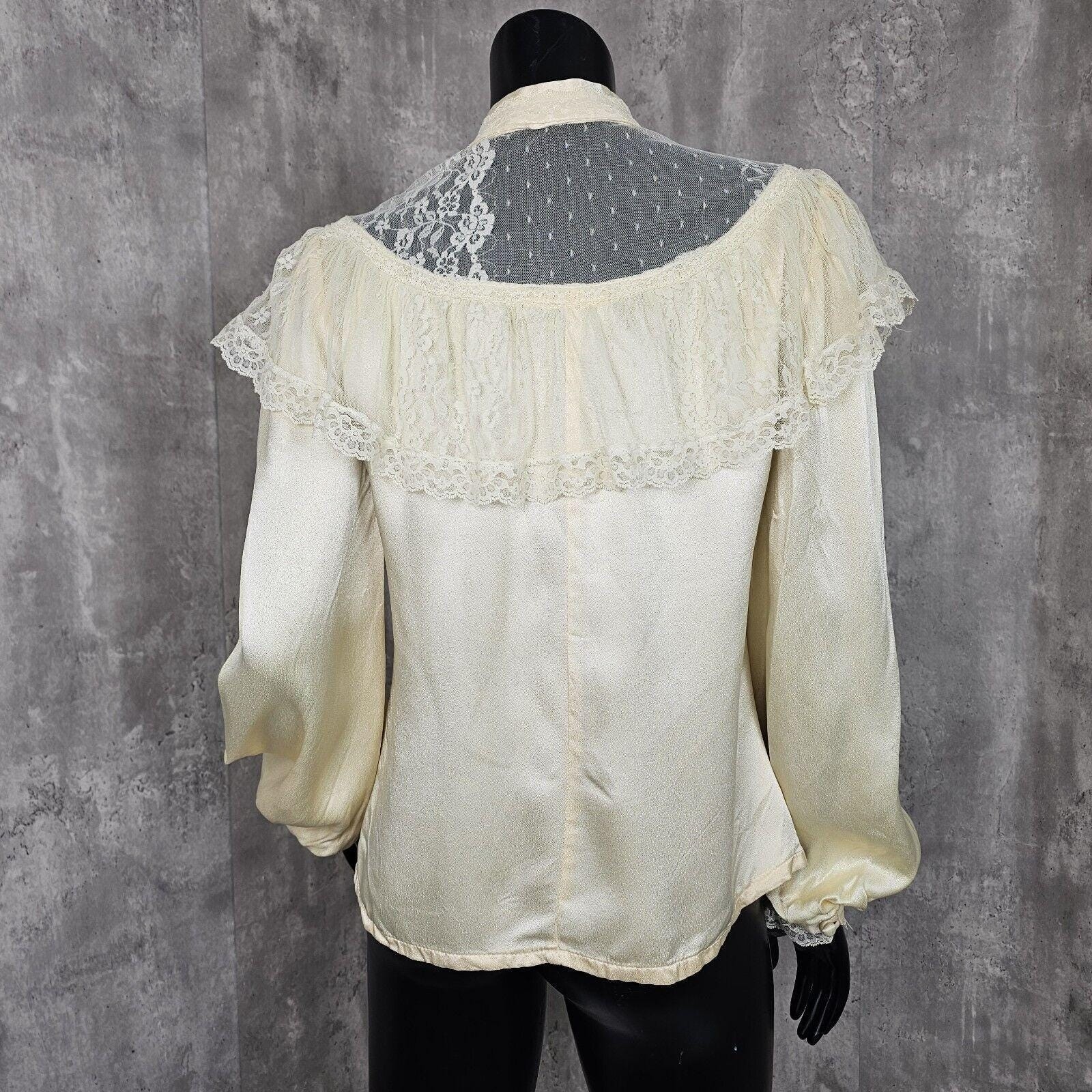 Vintage 70s 80s Gunne Sax Ivory Lace Victorian Prairie Blouse Cottagecore