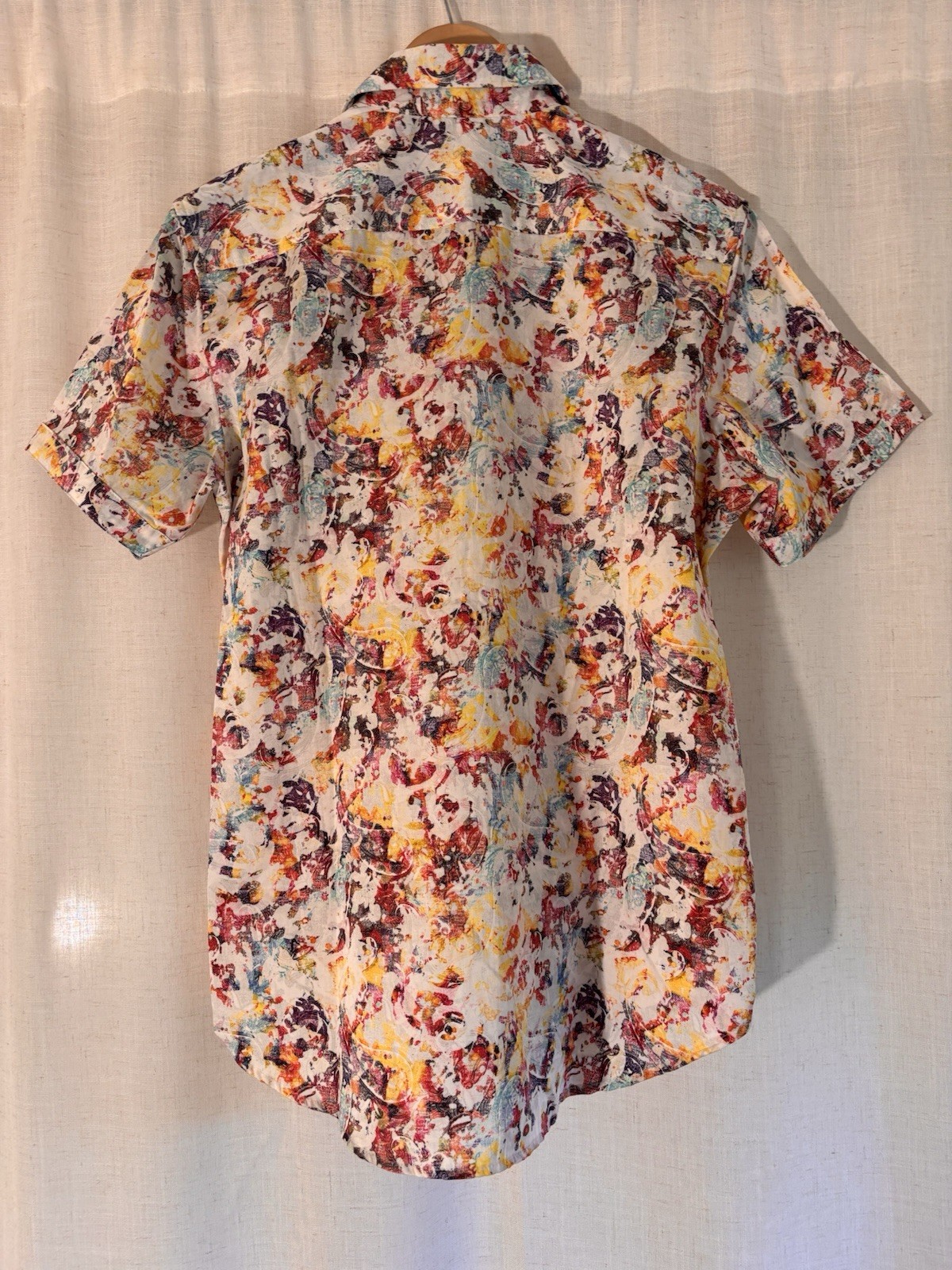 Robert Graham Multicolor Abstract Swirl Rainbow Pride Classic Fit, Size M