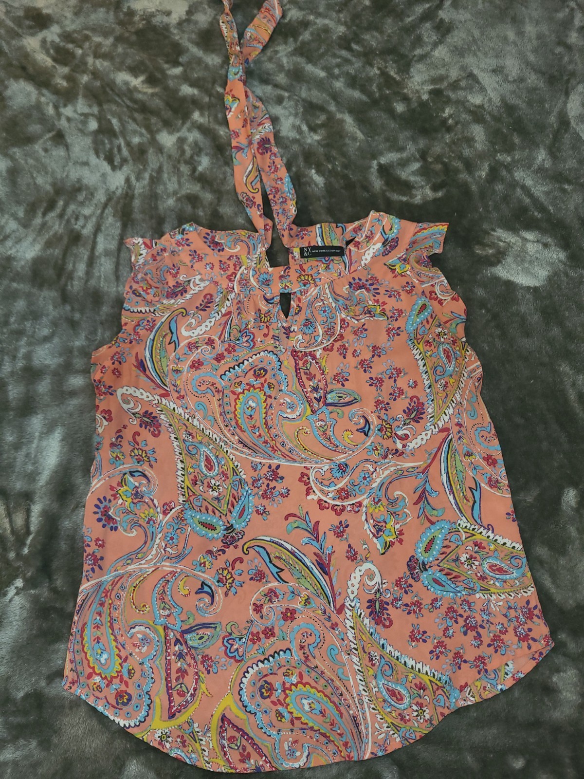 New York & Company Women’s Pink Multicolor Paisley V-Neck Ruffle Blouse M