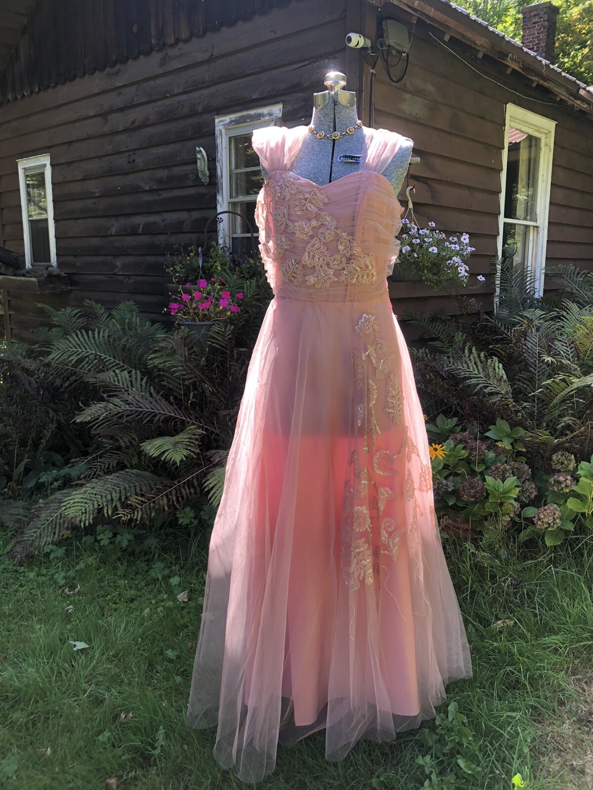 Vintage 1940’s Sequin Pearls Lace Cocktail Gown Dress 36-28-48 Stunning unworn