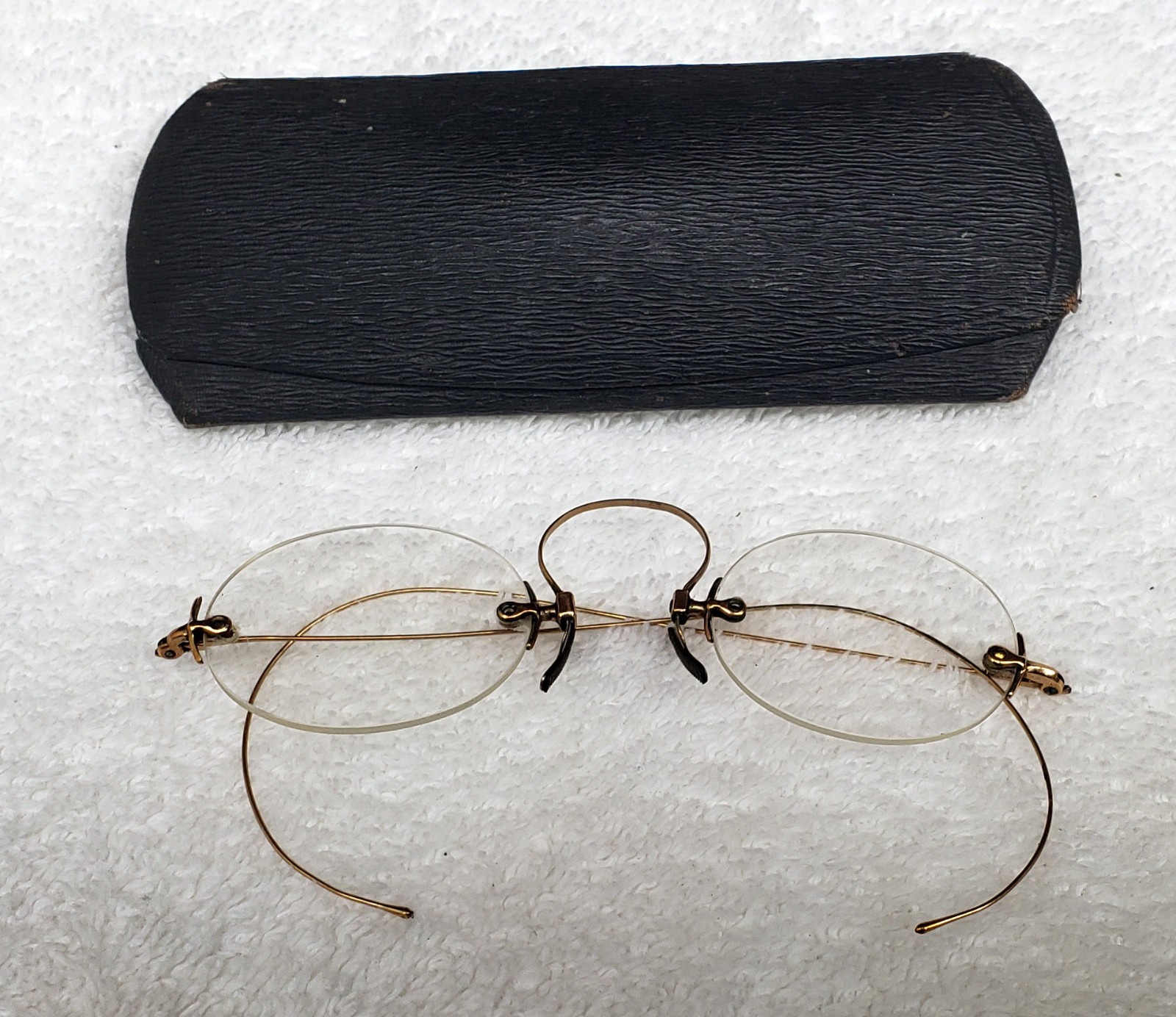 Antique Rimless Oval Glasses with Case