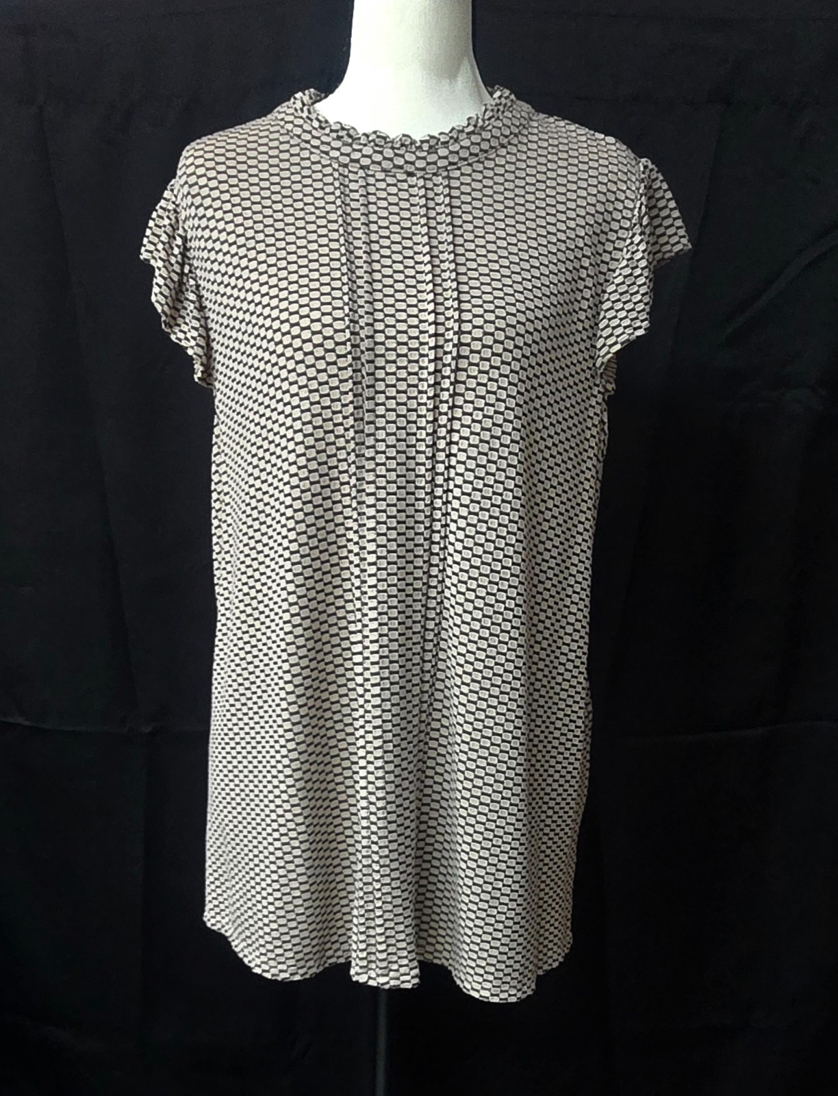 ELLE Mock Neck Geometric Pattern Pleated Ruffle Blouse Cap Sleeve Top Mod XXL