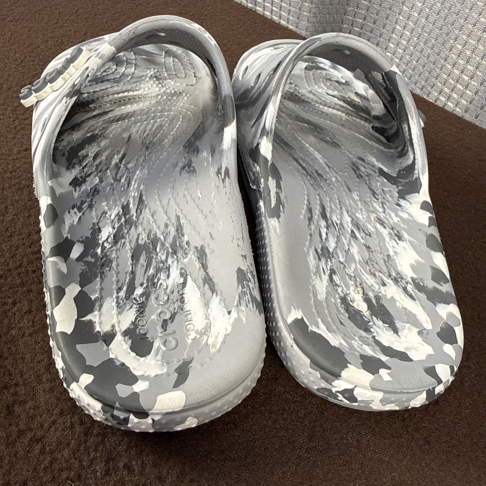Crocs Marbled Slides Sandals Waterproof Slate Grey Gray Men-4/ Women-6