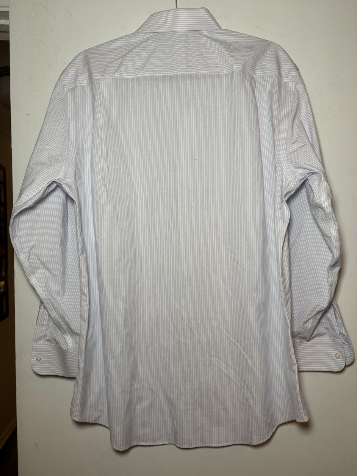 Jos. A. Bank Traveler Tailored Dress Shirt 15-32 100% Cotton White Blue Stripe