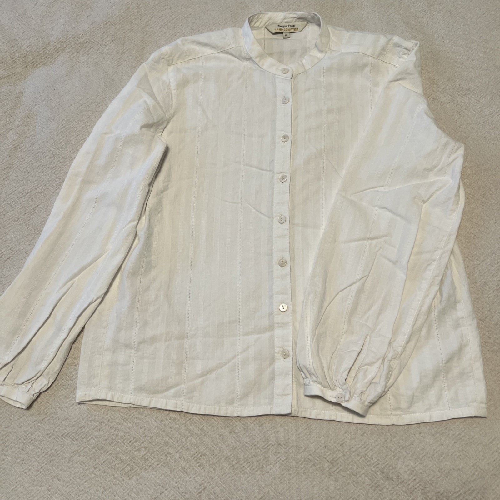 Sz 10 Embroidered 100 Cotton Ivory Button Down Rouch Sleeve Detail