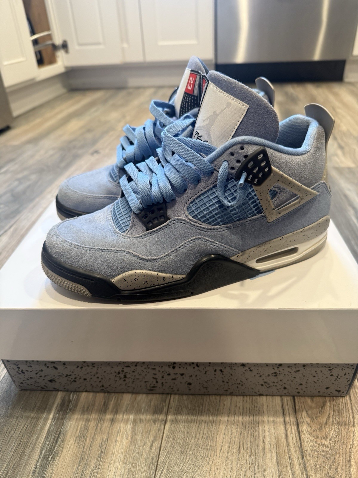 Air Jordan 4 retro “University Blue/Black” 2021 CT8527-400 Size 7.5 men’s