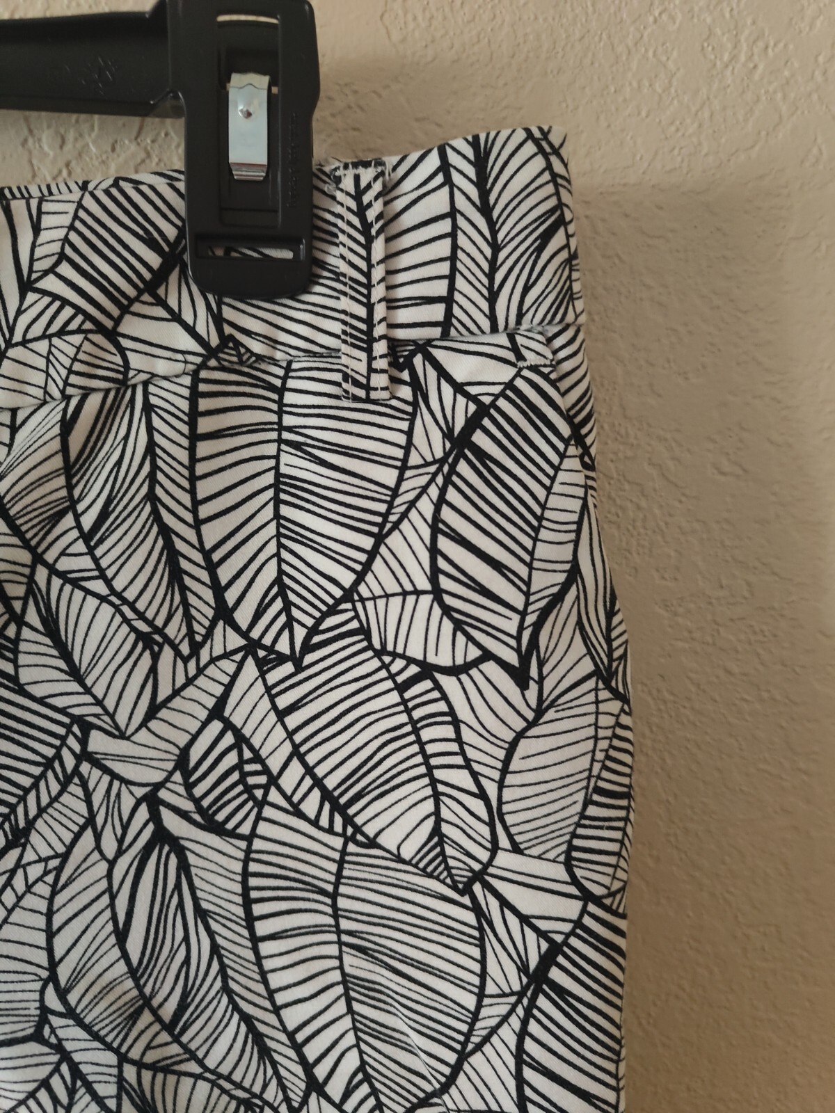 Dalia Women’s Pants Size 6 Measurments In Pictures Returns Accepted