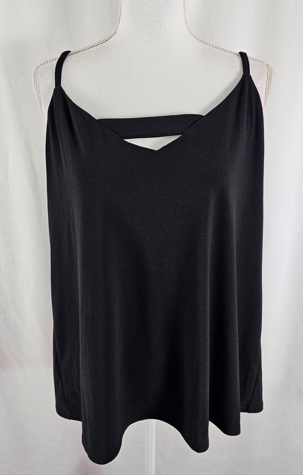 New Bar III Womens Sleeveless Top Black Back Zipper Straps Polyester Spandex 2XL