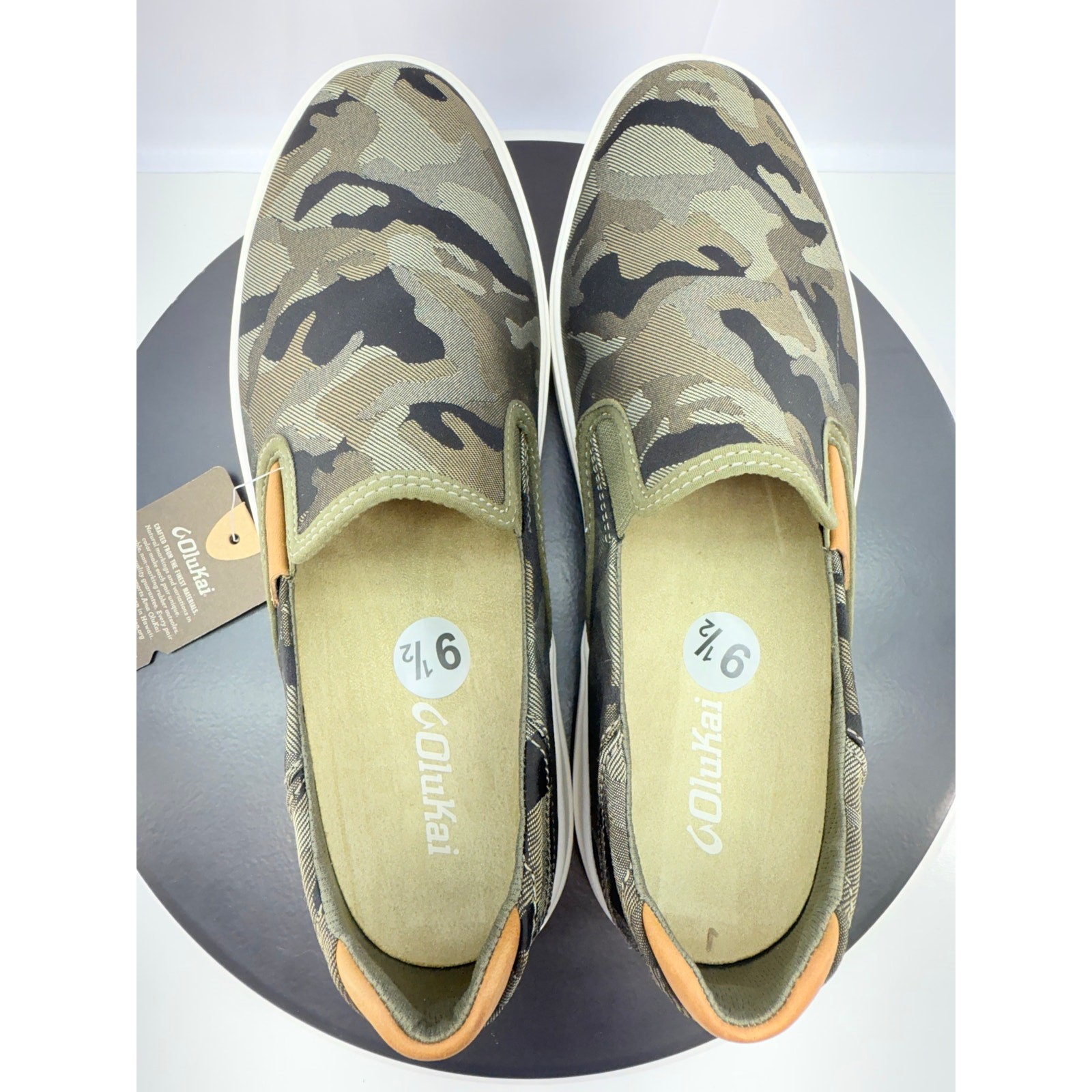 OLUKAI Lae’ahi Pa’i Mens Size 9 Slip On Camo Green Boat Shoes 10444-6ZKE