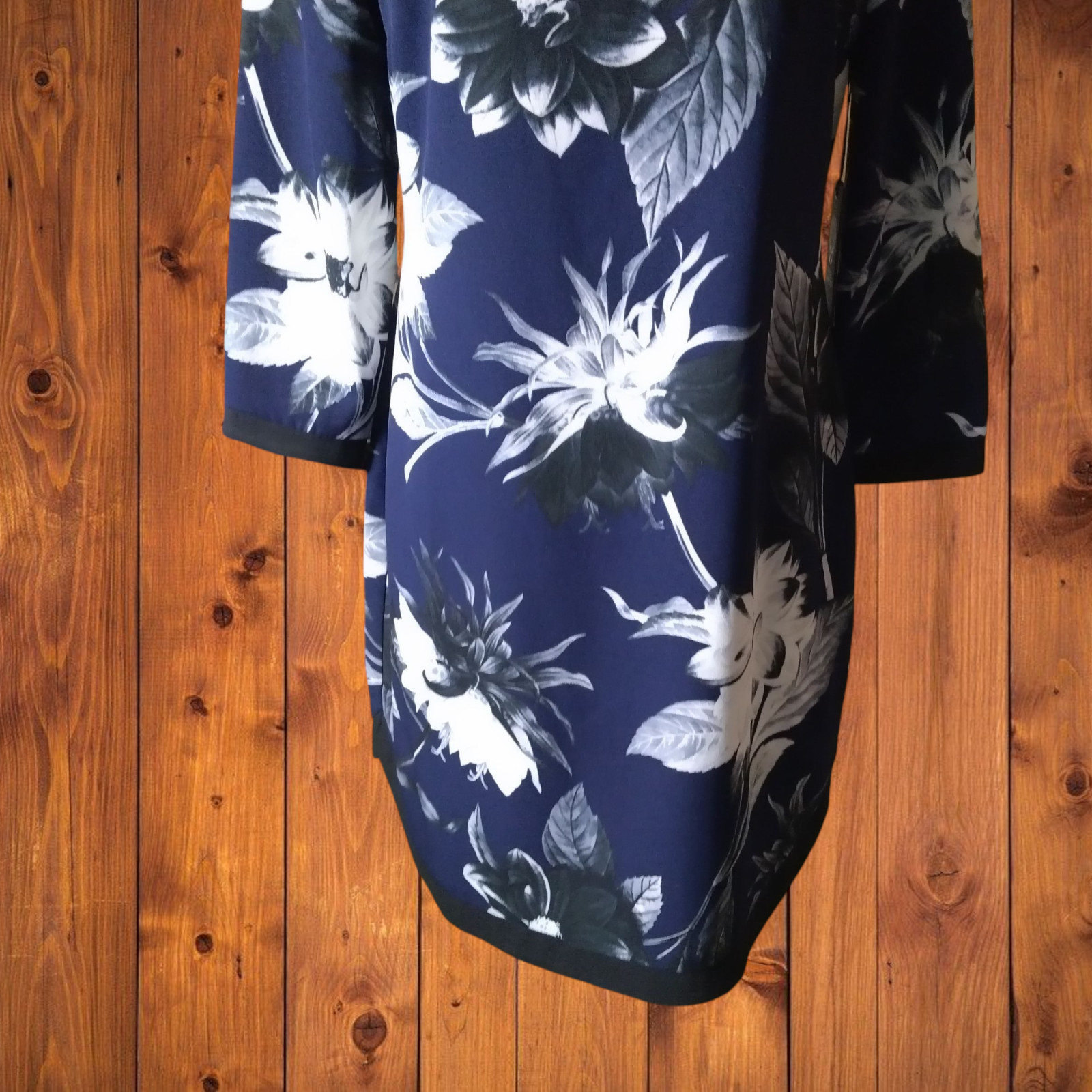 Vince Camuto Women’s Size 6 Floral 3/4 Sleeve Fully Lined Zip Back Dress NEW