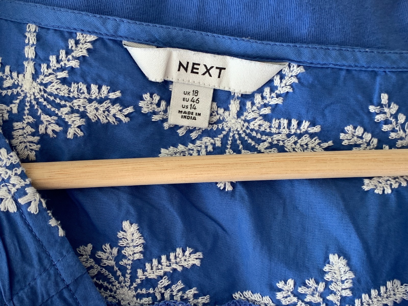 Next Blue Embroidered 100% Cotton – Stretch Back Sleeveless Smock Top Size UK 18