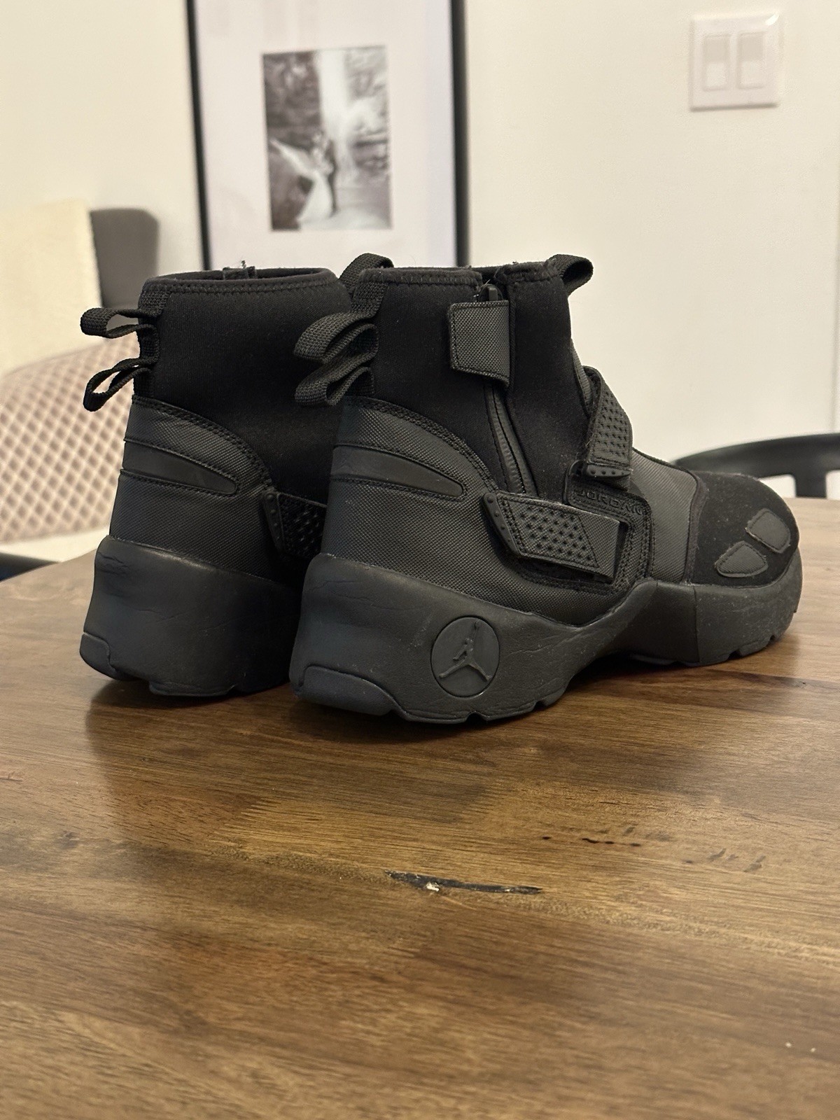 Jordan Air Jordan Trunner size 9 LX Triple Black Mid Top Hook