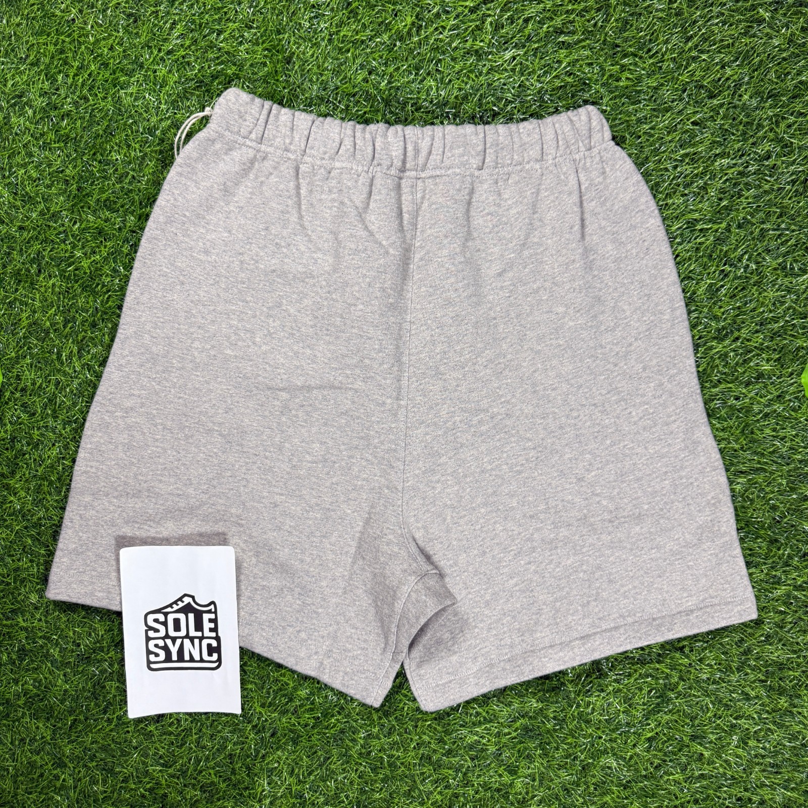 Fear of God Essentials Shorts SS22 Dark Oatmeal Gray – 100% Authentic (XS-XL)
