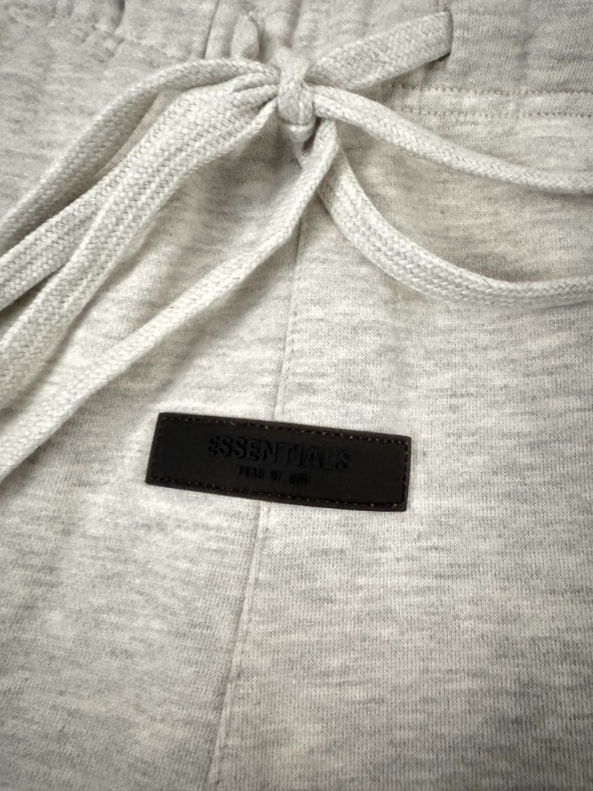Essentials Fear of God S22 Shorts 3 Colors (Black/ Light/ Dark Oatmeal) All Size