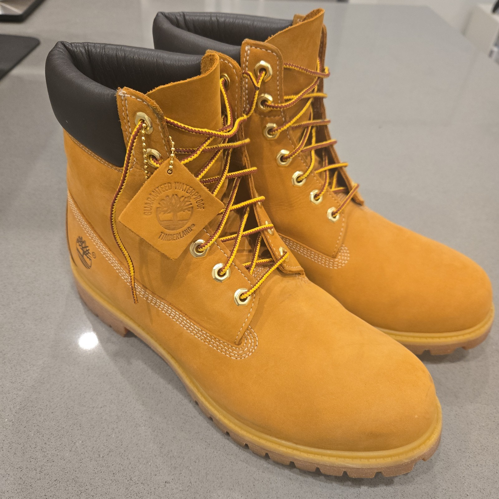 TIMBERLAND BOOTS 6 Inch 2 Pairs BLACK WHEAT PRE OWNED SEE DESCRIPTION
