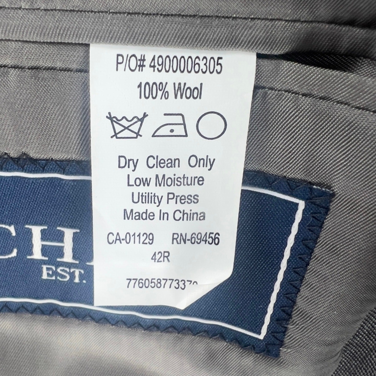 Chaps Mens 2 Piece Suit 42R 36×34 Gray Plaid 100% Wool Pleated Cuffed Two-Button