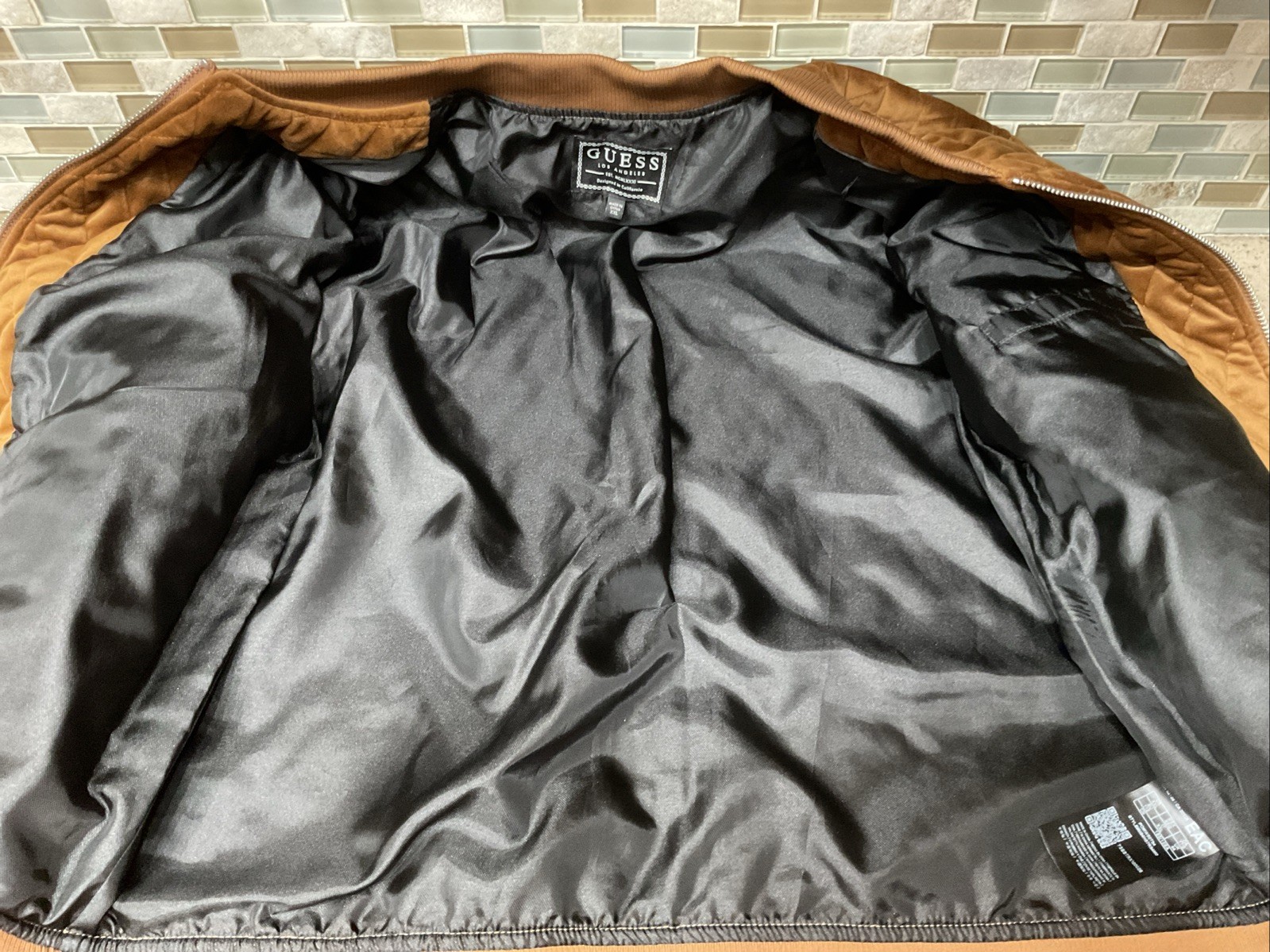 Mens Guess Jacket Velvet Quilted Full Zip Bomber Sz XXL Muted Gold 48×28” New