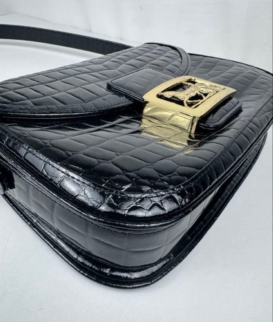 CELINE Carriage Hardware One Shoulder Enamel Leather Bag Black Vintage