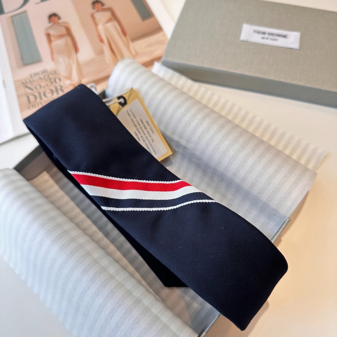 Thom Browne Men’s Wool Tie