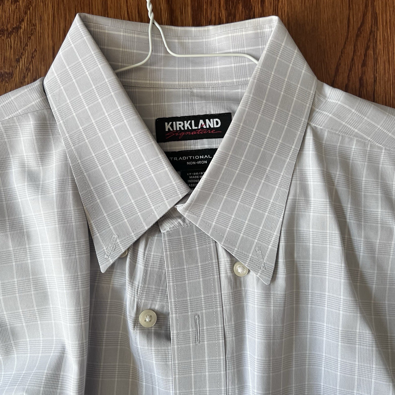 Kirkland Signature Men’s Dress Shirts Lot of 4 17.5 36/37 Traditional Non-Iron