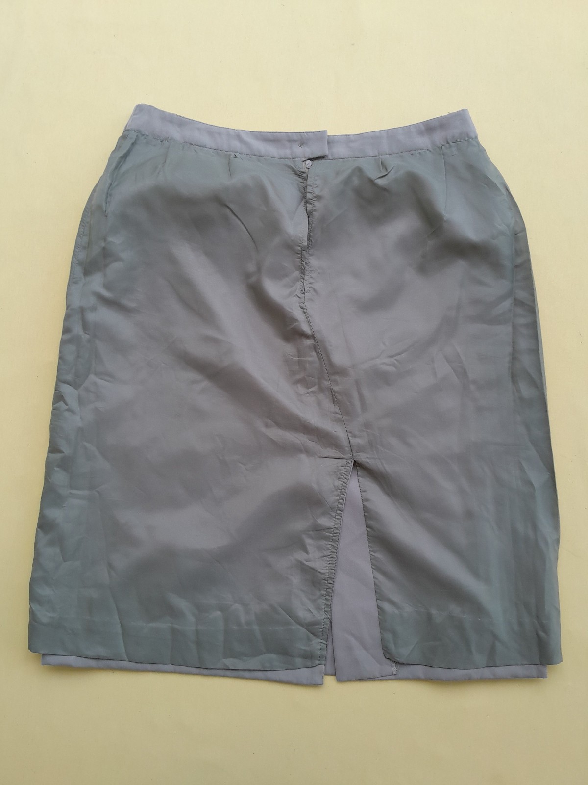 Vintage Burberrys Skirt Womens 32W Beige Fully Lined Made in Spain EU50