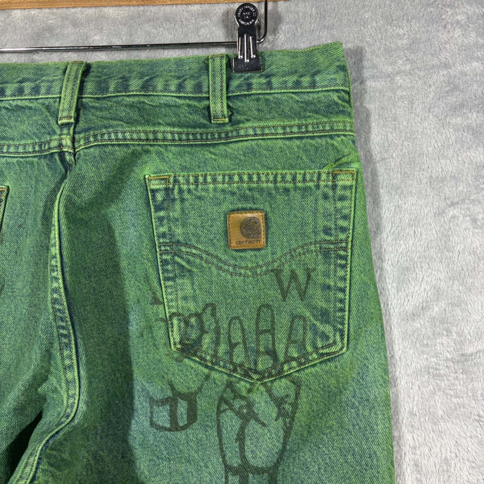 Carhartt Denim Jeans Men 35×32 B17 STW Relaxed Fit Green Hand Graphic Custom Dye