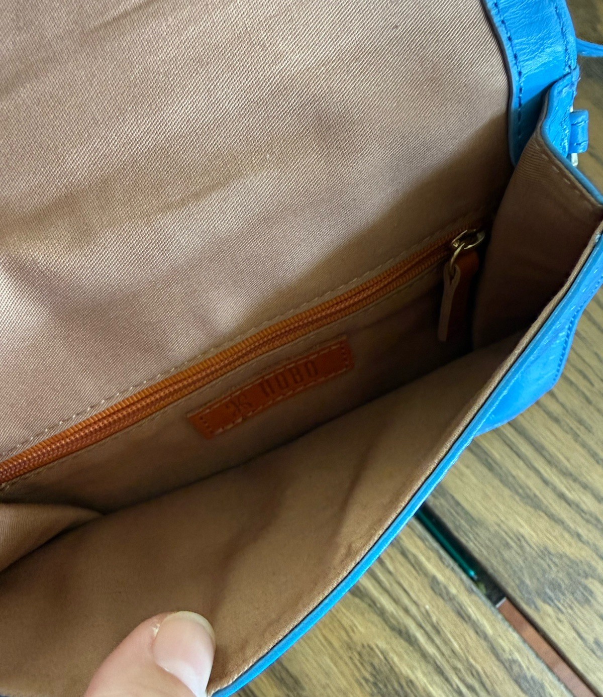 HOBO Jill Wallet Women’s Crossbody Bag Purse in Tranquil Blue
