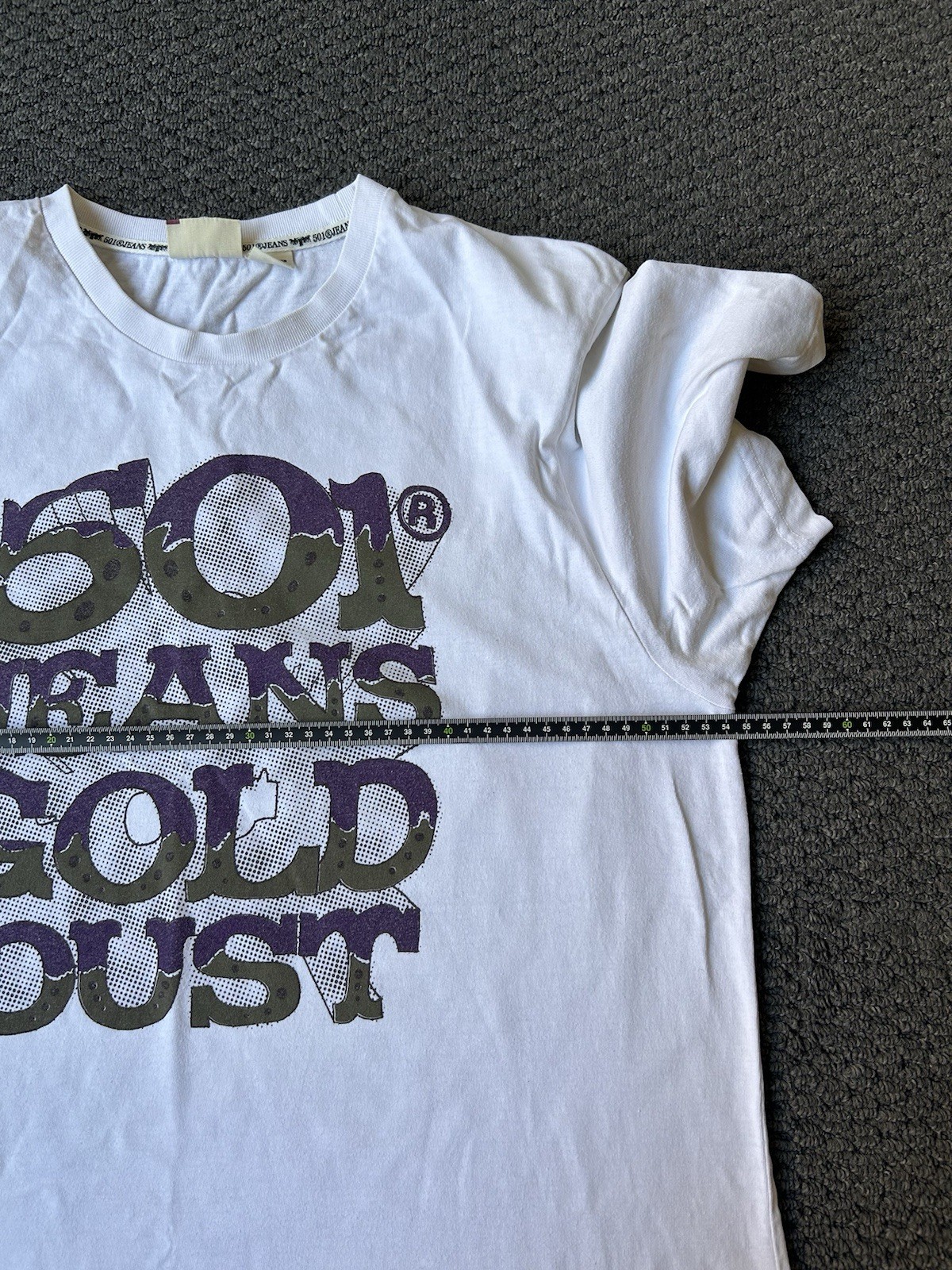 Levi’s T-Shirt Size XL Mens Slim Fit White Tee “501 Jeans Gold Dust”