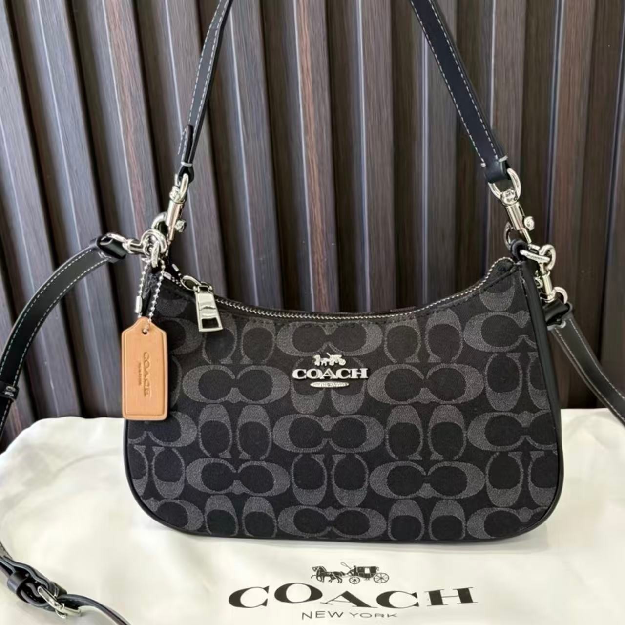 NWT Coach CAF82 Denim/Black Teri Shoulder Bag Signature Denim Outlet Free Shippi