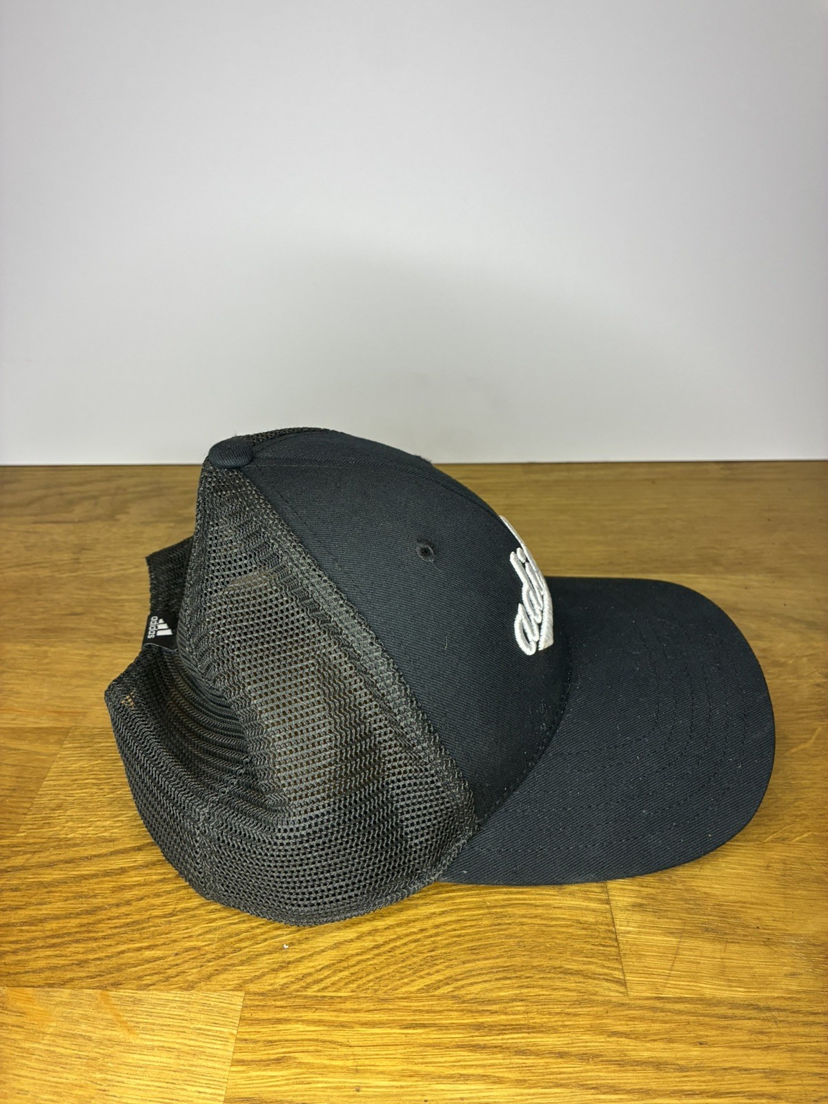 Adidas Women’s Mesh Trucker Hat Cap Aeroready OSFA Adjustable Snapback