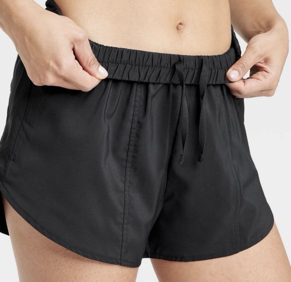 NWT~ All in Motion sz S Black Woven Run Shorts 3″ Mid Rise Light Stretch S17