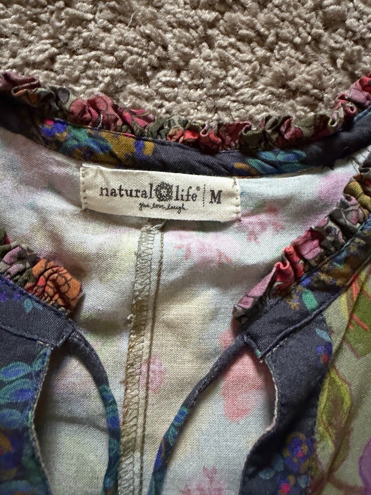 Natural Life Blouse Womens M Floral V Neck 3/4 Sleeve Boho Peasant Tassel Top