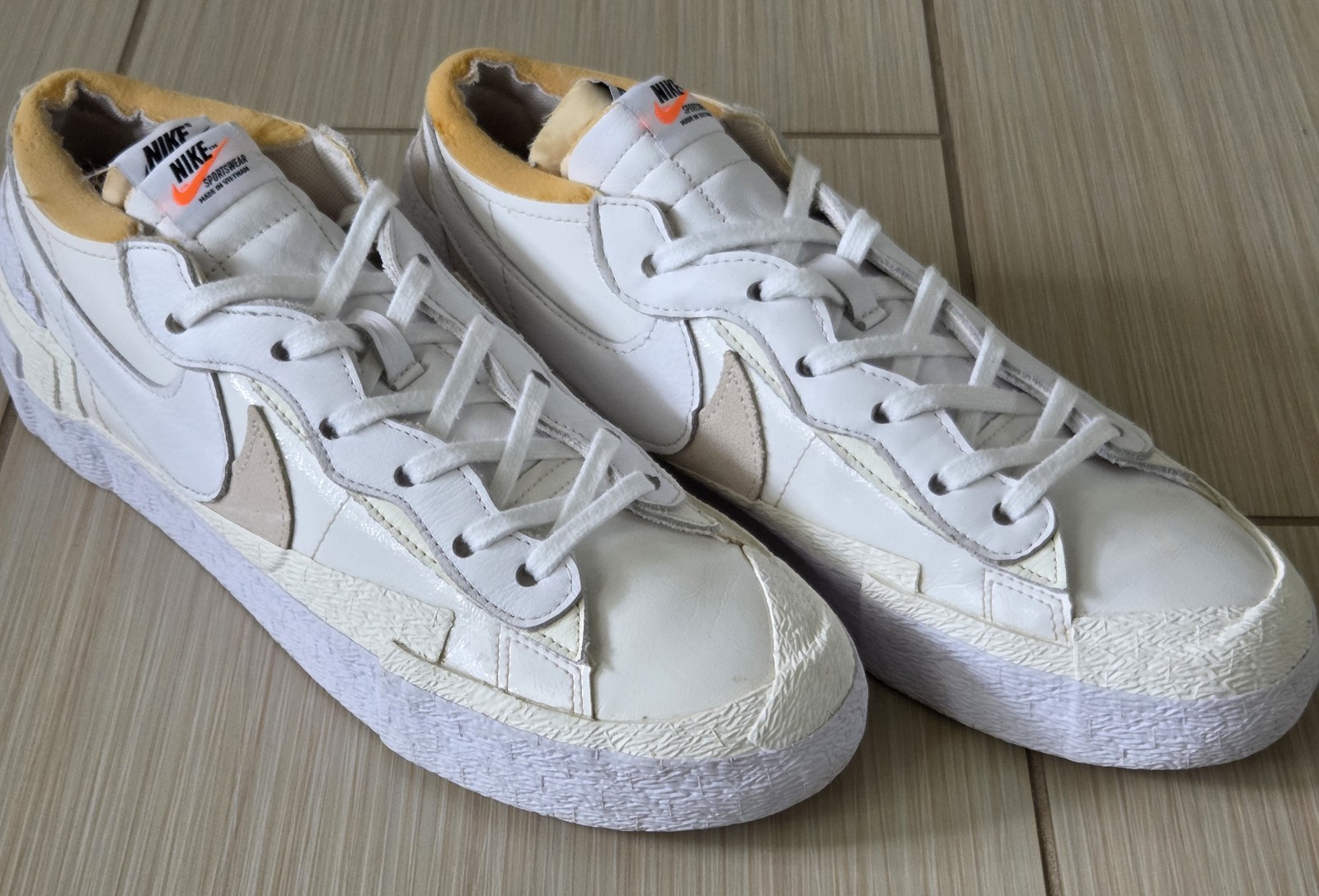 Nike Sacai Blazer Low White Patent DM6443-100 Leather Men’s 11 Sneakers Low Top