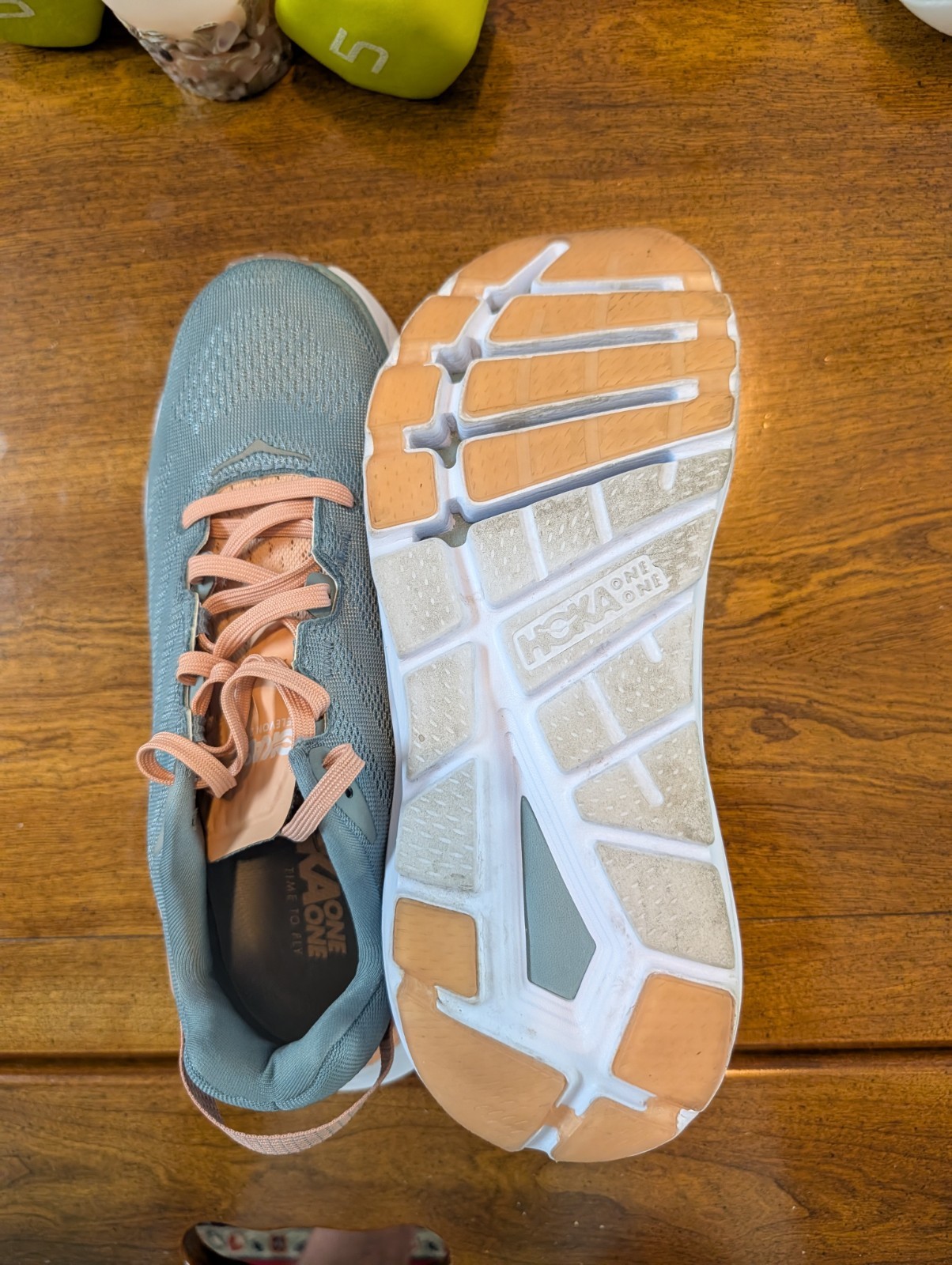 hoka one one tennis shoe
