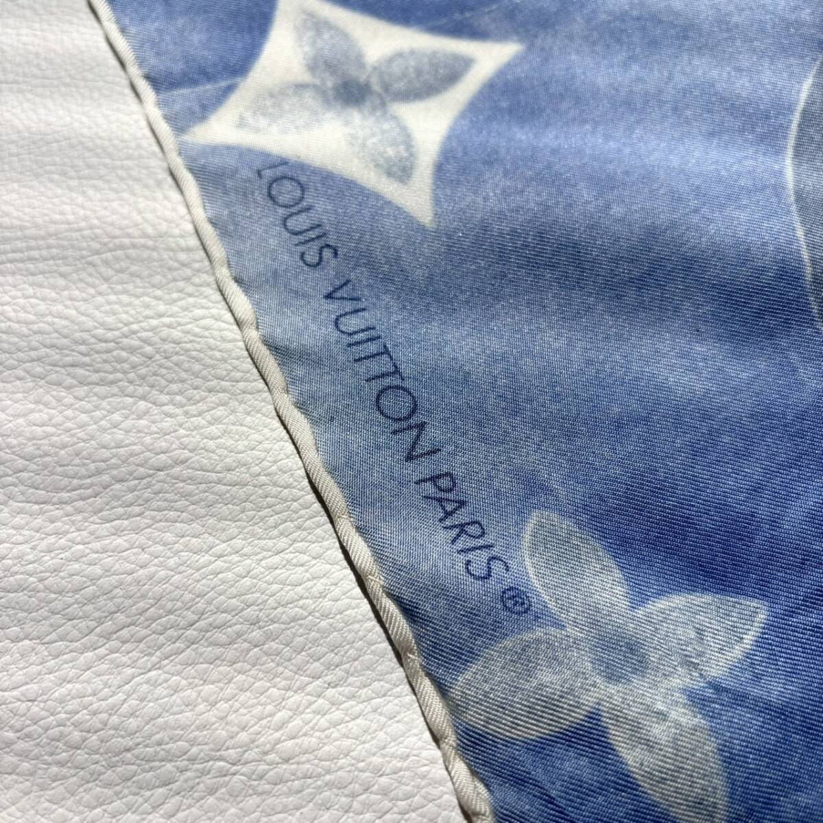 Louis Vuitton Large Silk 100 Scarf Gradient 80 85 Blue For Women Japan