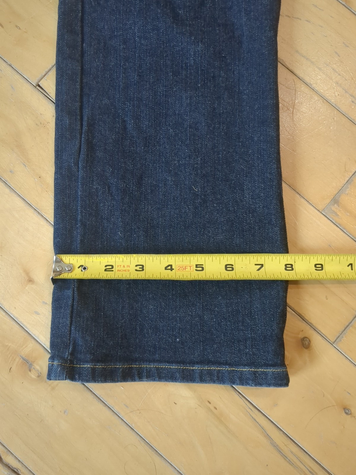 Stio Blue Rivet Dark Denim Distressed Jeans Mens 36×32 99%Cotton/1%Spandex