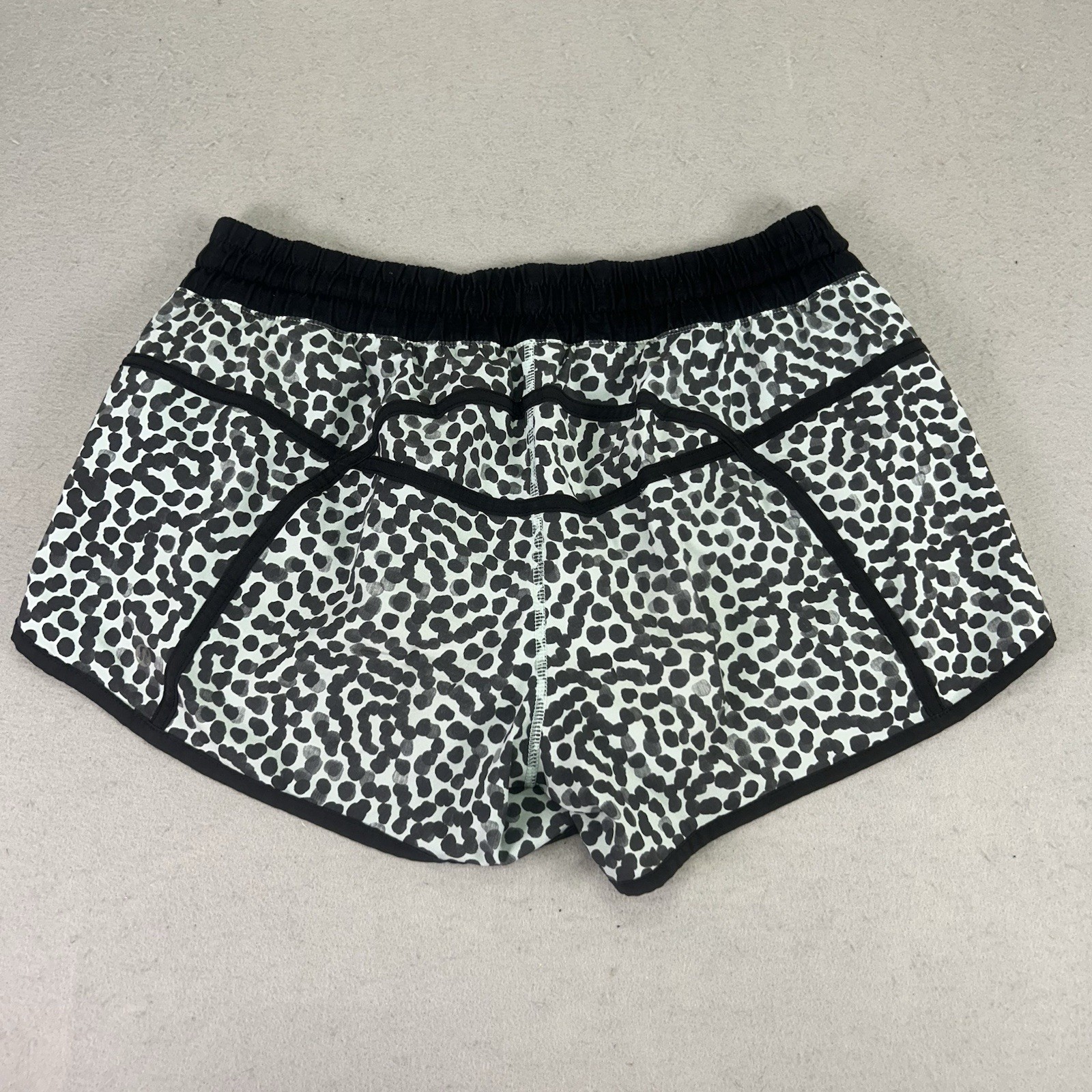 Lululemon Tracker Short III Sz 10 Ace Spot Tranquil Blue Black 4” Run Gym Yoga