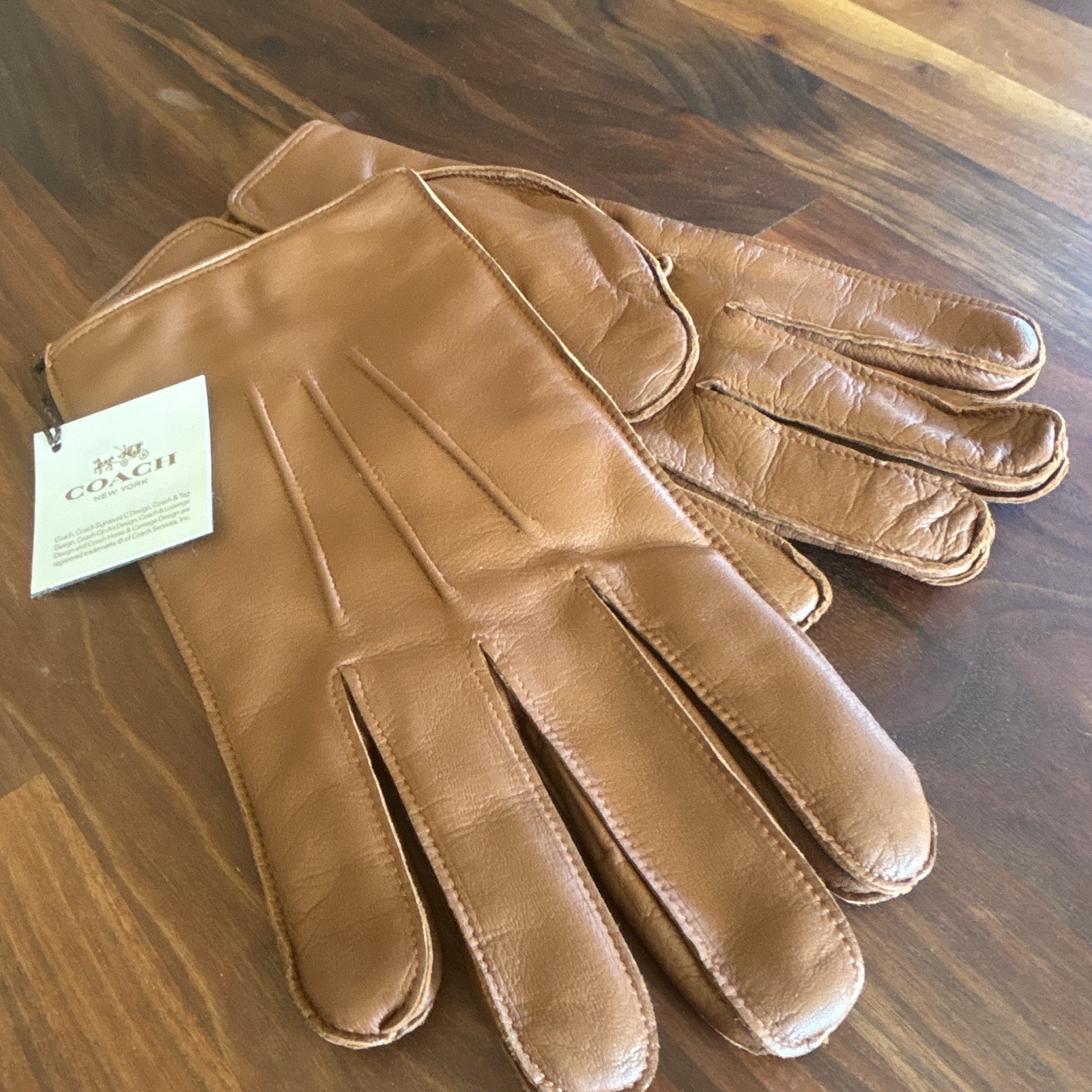 Coach Women’s Leather Wrist Gloves Brown Solid Classic Casual Size S